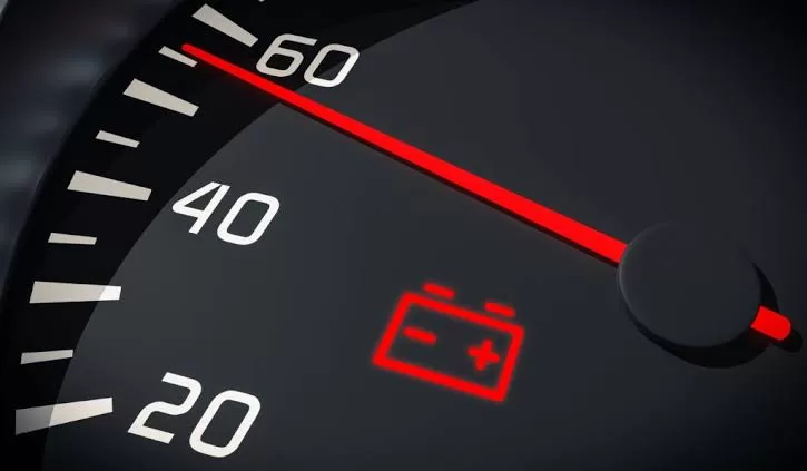 7 señales de que la batería de tu carro está por morir